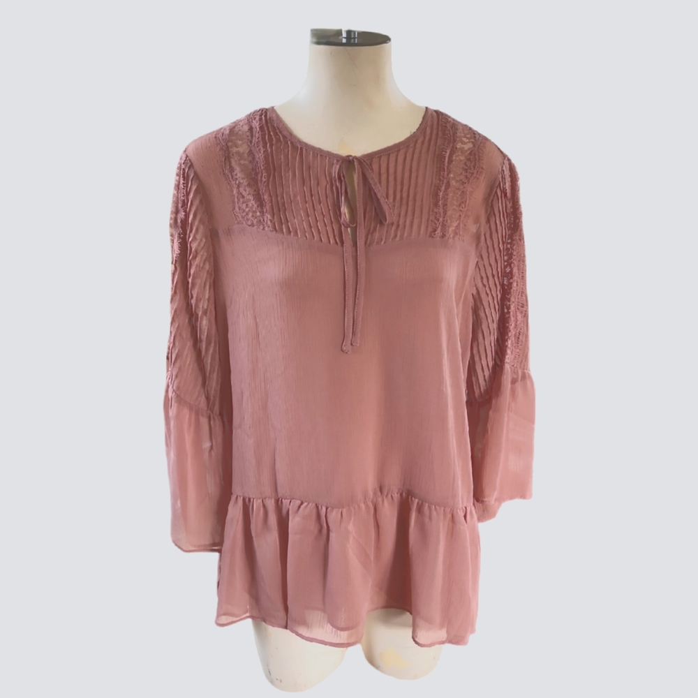 Fever Mauve Color Boho Style Bell Sleeve Lace Top Size M